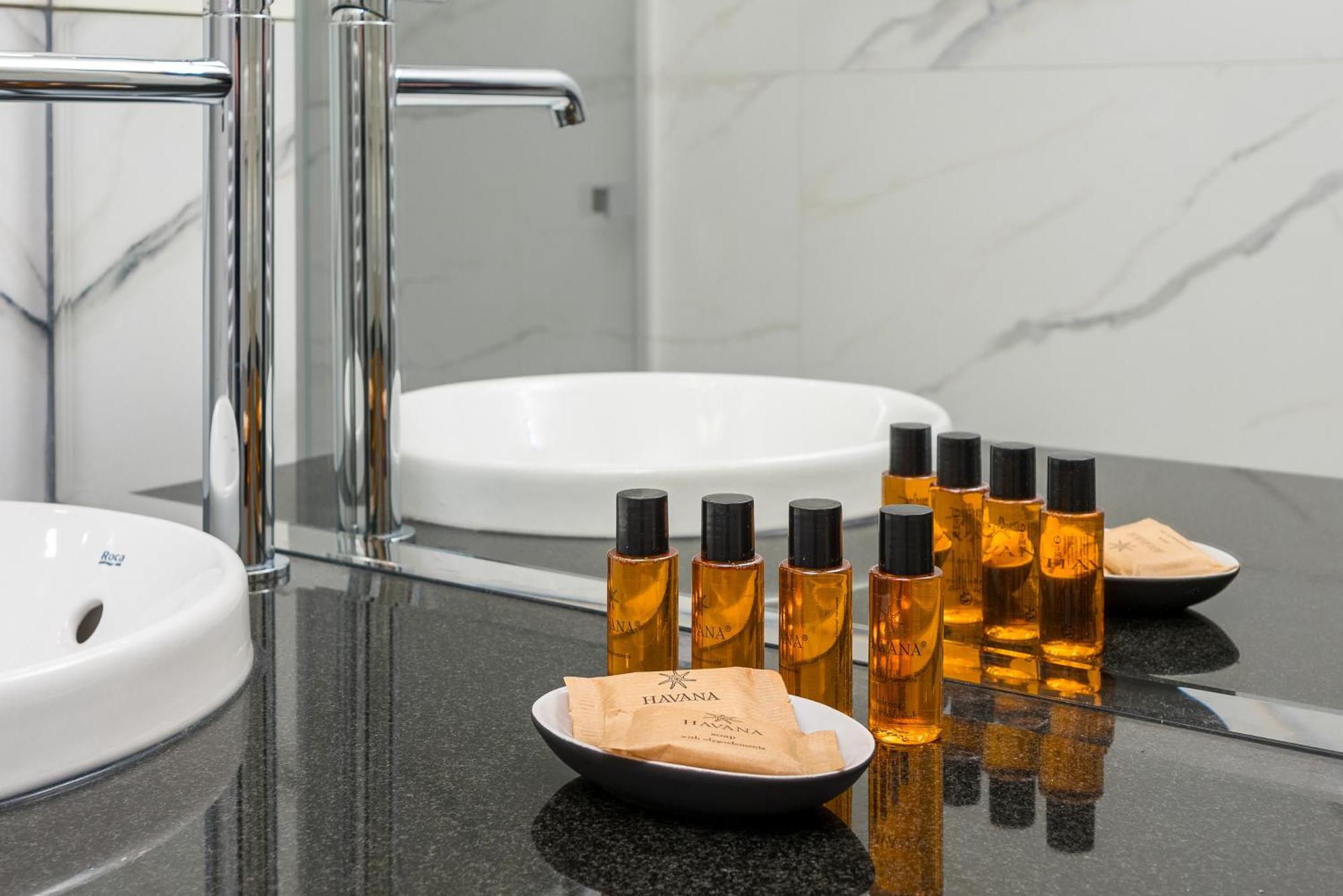 Bright Crystal Premium Apartment Warsawa Bagian luar foto